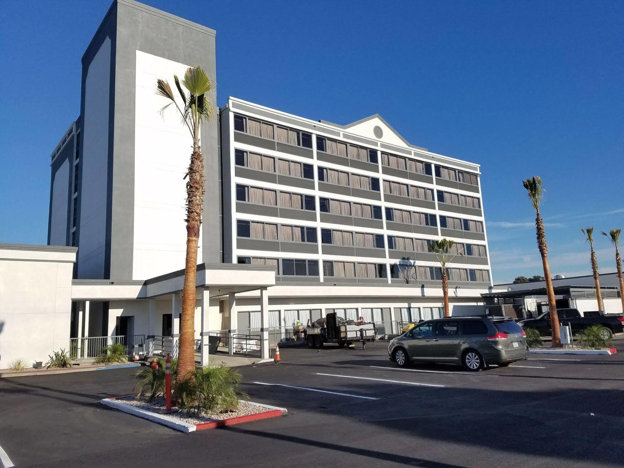 Radisson Hotel Oakland Airport Exterior photo